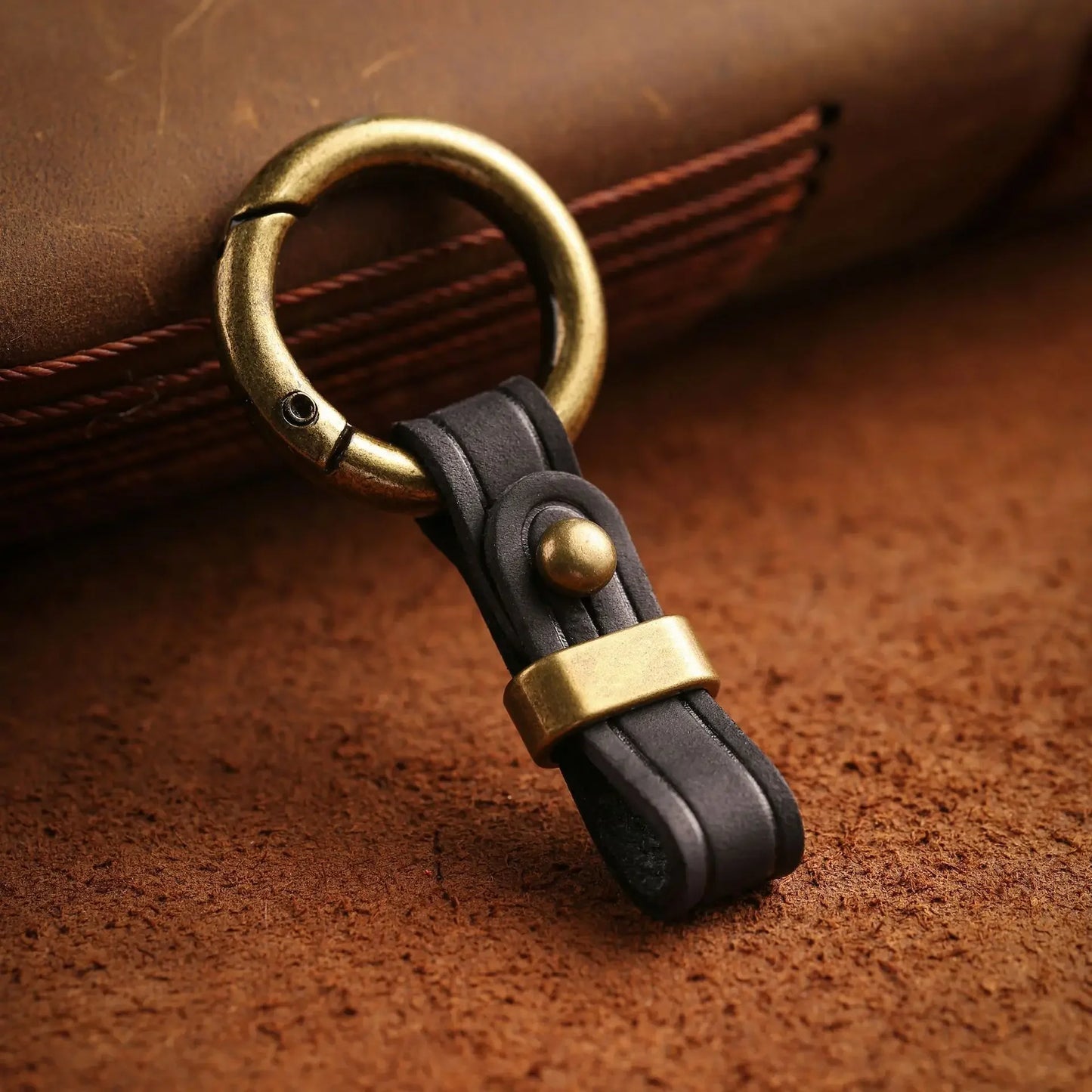 Universal Car Key Holder Ring | Anti-Loss Leather Strap for Jeans | Premium Genuine Leather & Alloy | Secure Clip for Car Keys