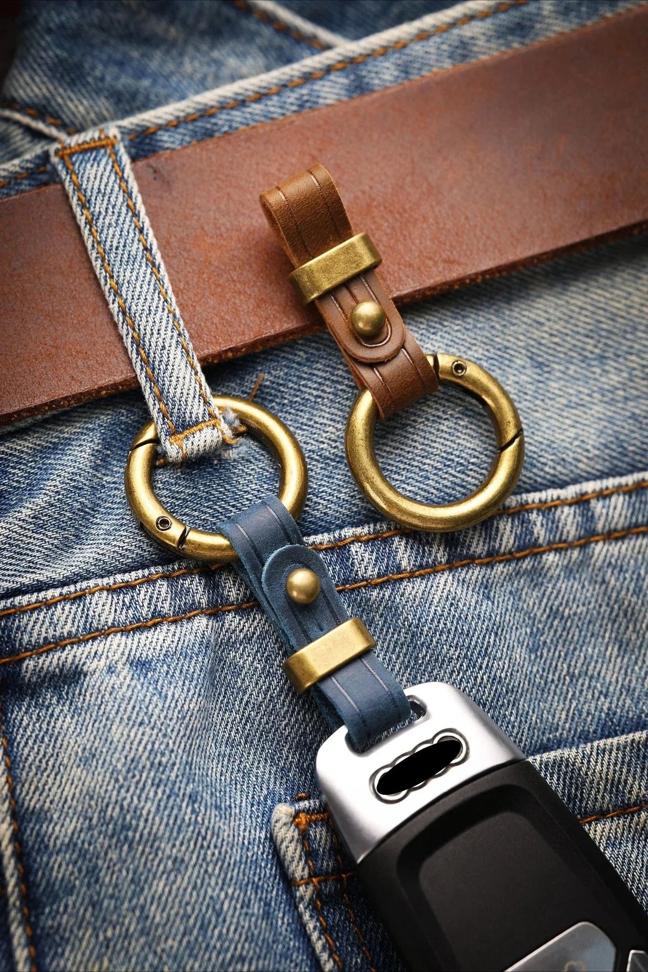 Universal Car Key Holder Ring | Anti-Loss Leather Strap for Jeans | Premium Genuine Leather & Alloy | Secure Clip for Car Keys