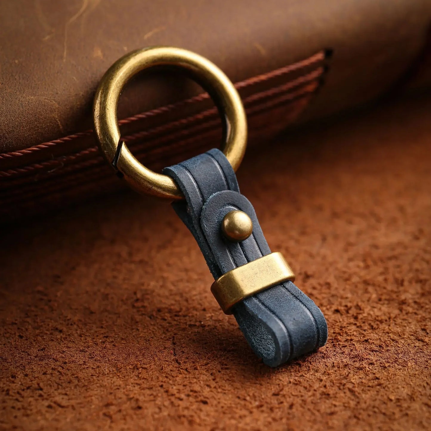 Universal Car Key Holder Ring | Anti-Loss Leather Strap for Jeans | Premium Genuine Leather & Alloy | Secure Clip for Car Keys
