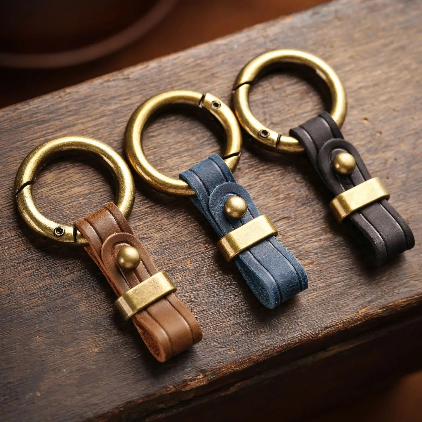 Universal Car Key Holder Ring | Anti-Loss Leather Strap for Jeans | Premium Genuine Leather & Alloy | Secure Clip for Car Keys